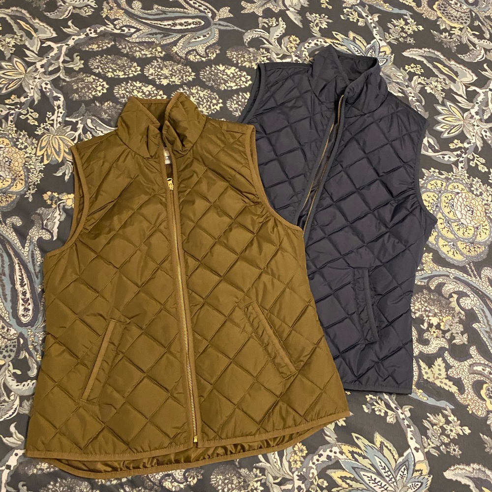 Old navy vest bundle!!